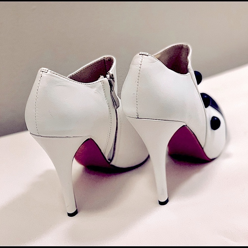 CHRISTIAN LOUBOUTIN Ankle Boots size 39 US 8 White and Black Leather - Picture 5 of 9